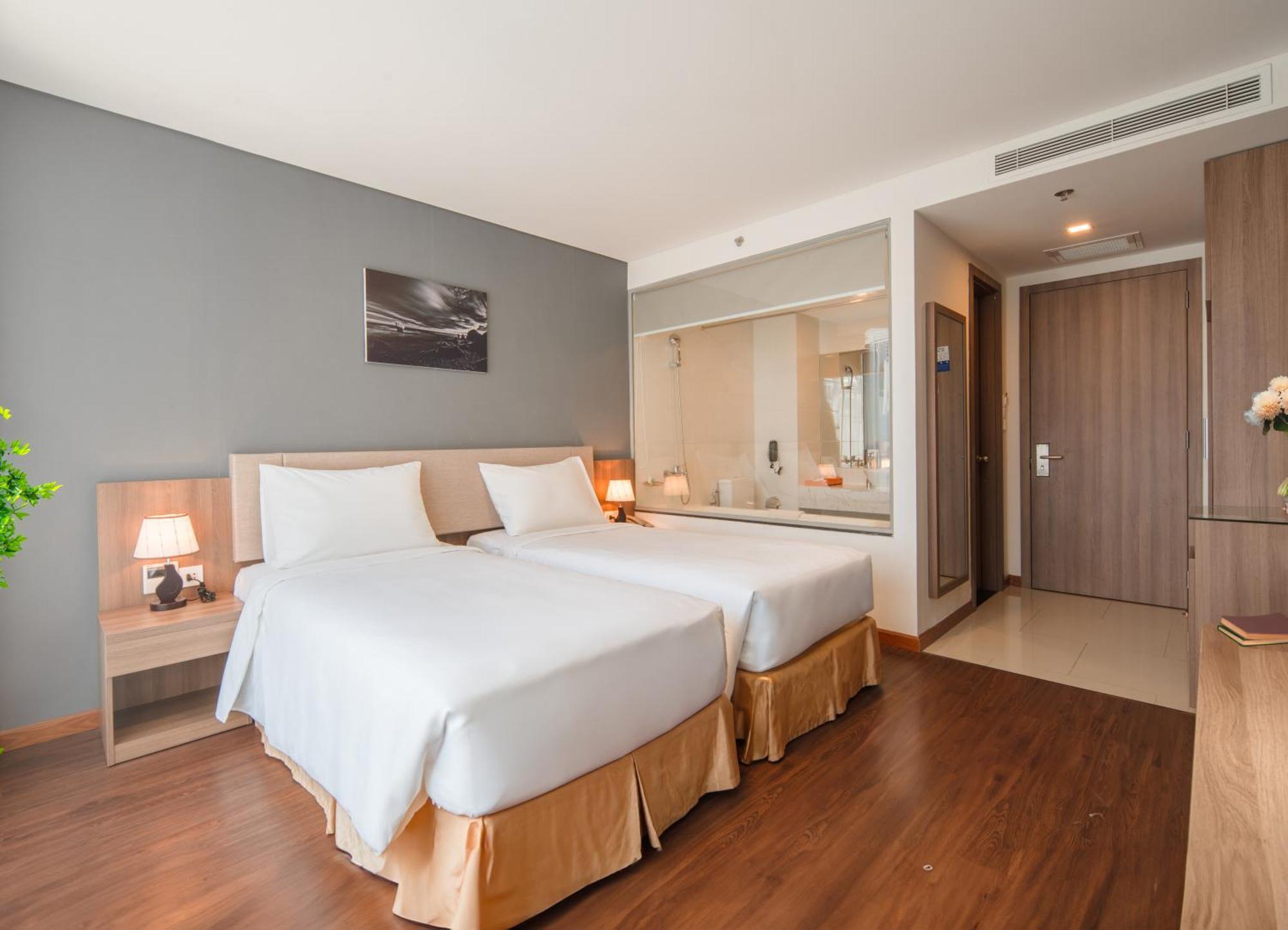 Libra Hotel Nha Trang Exterior photo